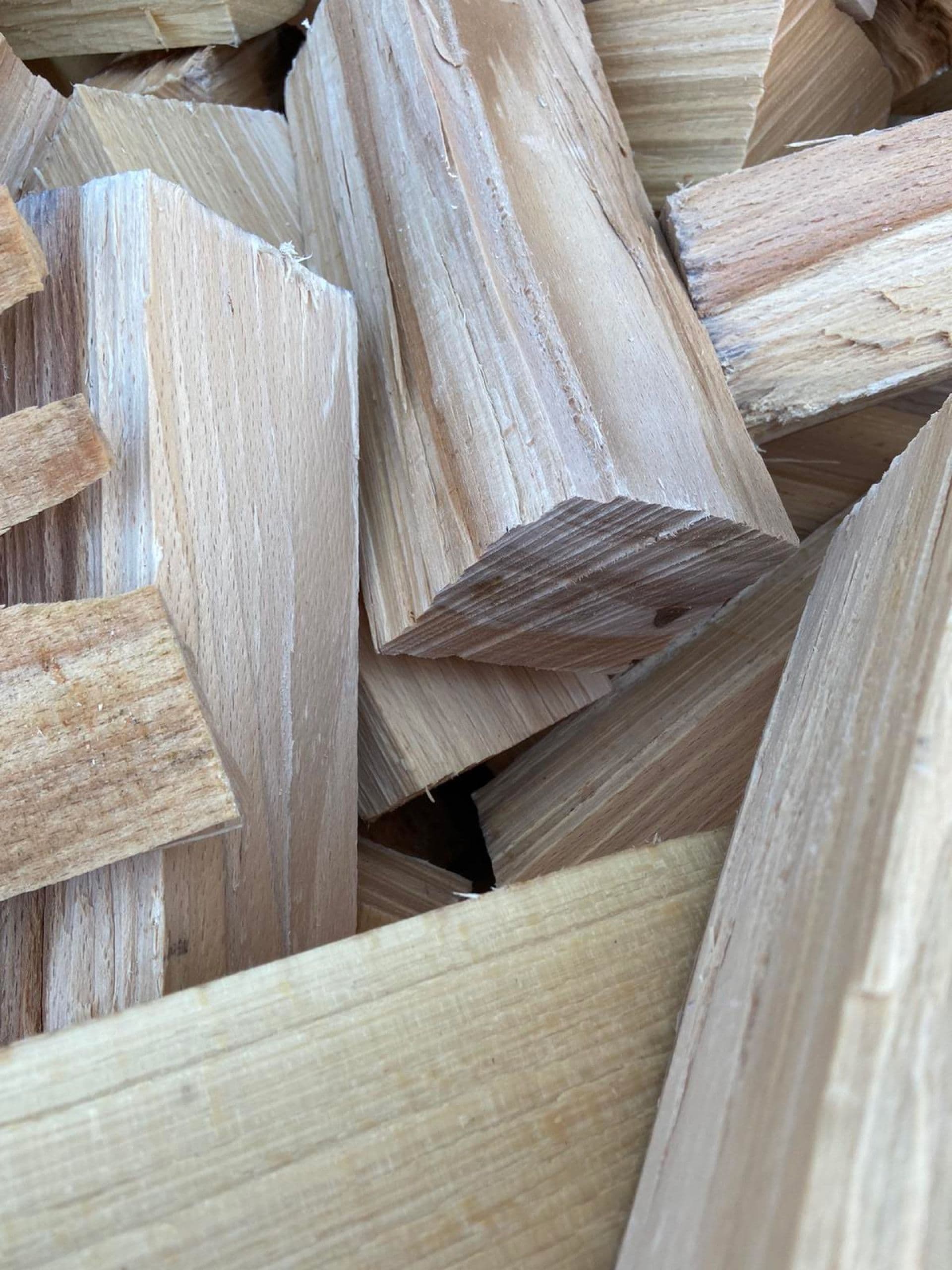 Buchenscheitholz Premium, vorgelagert – Detailansicht
